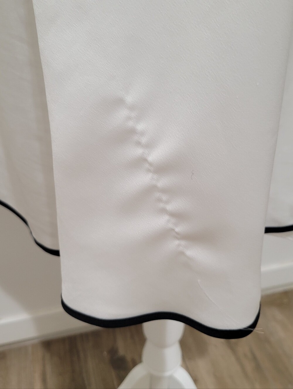 Kate Spade Charmeuse Babydoll Nightie White with Black Trim | Size Medium - Picture 6 of 9